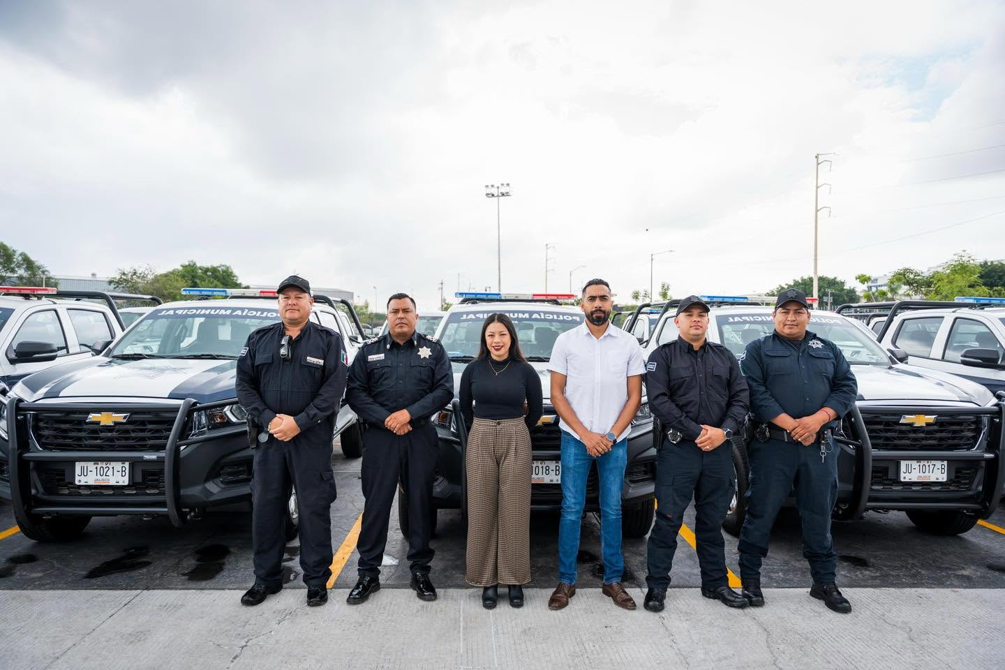Entrega de Tres Patrullas en Sayula Jalisco: Fortalecimiento de la Seguridad Municipal