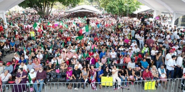 Liderazgos de Morena en Jalisco reúnen a simpatizantes en la Plaza Juárez este domingo