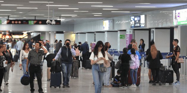 Avanza patio para vehículos de plataforma en el Aeropuerto de Guadalajara