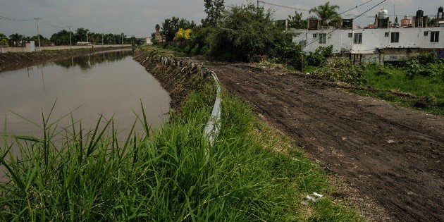 SIAPA detecta 34 descargas de aguas residuales en canal de Las Pintas