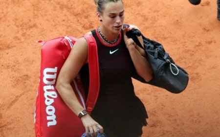 Sabalenka, la número 1 del tenis, queda eliminada del Roland Garros por Shnaider