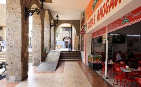 Mundial 2026: Tras quejas de comerciantes y restauranteros retiran una parte de las vallas en el Centro Histórico de Guadalajara